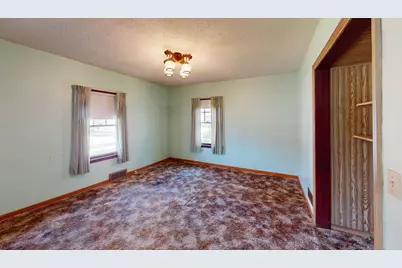 406 Giles Place, Albert Lea, MN 56007 - Photo 8