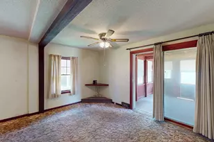 406 Giles Pl, Albert Lea, MN 56007 - Photo 10