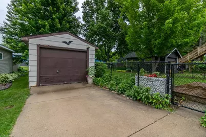 708 Lyndale Street, North Mankato, MN 56003 - Photo 30