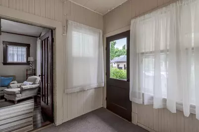 708 Lyndale Street, North Mankato, MN 56003 - Photo 4