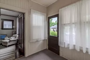708 Lyndale St, North Mankato, MN 56003 - Photo 4
