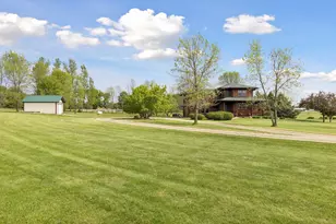 392 Old Cemetery Rd, River Falls, WI 54022 - Photo 102