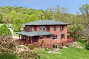 392 Old Cemetery Rd, River Falls, WI 54022 - Photo 4