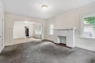 918 Queen Ave N, Minneapolis, MN 55411 - Photo 2