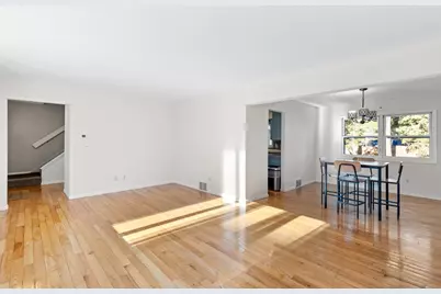 2904 Silver Lake Court NE, Saint Paul, MN 55421 - Photo 6