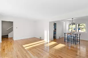 2904 Silver Lake Ct NE, Saint Paul, MN 55421 - Photo 6