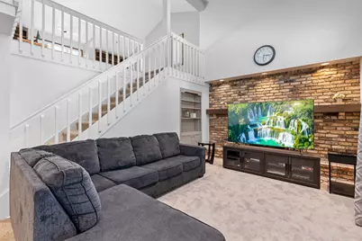 2904 Silver Lake Court NE, Saint Paul, MN 55421 - Photo 14