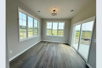 8208 Haywood Drive, Lino Lakes, MN 55014 - Photo 4