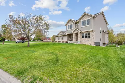 10118 Yates Avenue N, Brooklyn Park, MN 55443 - Photo 2