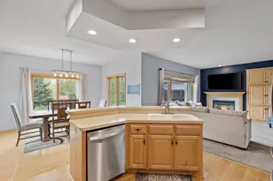 10118 Yates Ave N, Brooklyn Park, MN 55443 - Photo 24