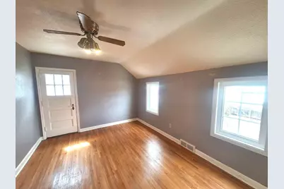911 Emmerling Avenue, Walhalla, ND 58282 - Photo 12