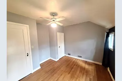 911 Emmerling Avenue, Walhalla, ND 58282 - Photo 16