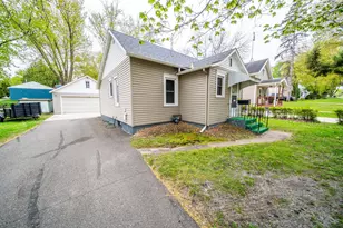 251 Linden Ave, Owatonna, MN 55060 - Photo 2