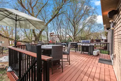 9918 Kiwi Avenue N, Brooklyn Park, MN 55443 - Photo 32
