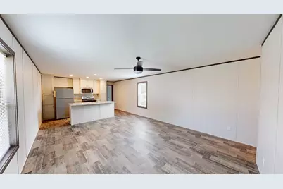 2302 Milton Avenue #Lot 28, Albert Lea, MN 56007 - Photo 6