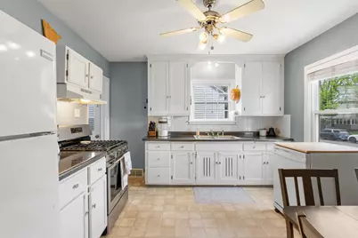 264 Haskell Street E, West Saint Paul, MN 55118 - Photo 10