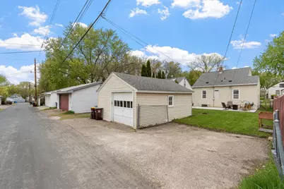 264 Haskell Street E, West Saint Paul, MN 55118 - Photo 34
