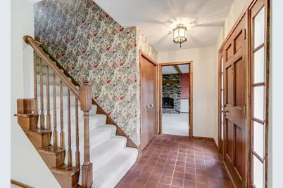 1721 Rhode Island Avenue N, Golden Valley, MN 55427 - Photo 2