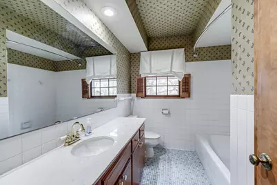 1721 Rhode Island Avenue N, Golden Valley, MN 55427 - Photo 46