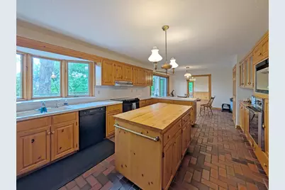 16220 Hayes Avenue, Carver, MN 55315 - Photo 6