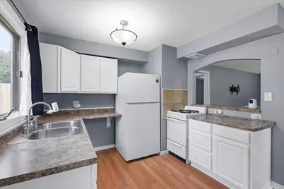 5809 Quail Avenue N, Crystal, MN 55429 - Photo 6