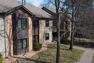 11039 Oregon Cir, Bloomington, MN 55438 - Photo 2