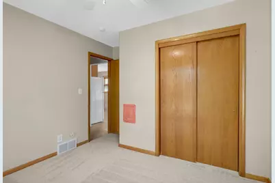 1935 55th Street E, Inver Grove Heights, MN 55077 - Photo 12