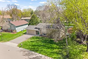 1011 Westview Dr, Farmington, MN 55024 - Photo 4