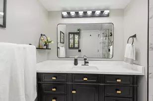 14401 Atrium Way, Minnetonka, MN 55345 - Photo 18