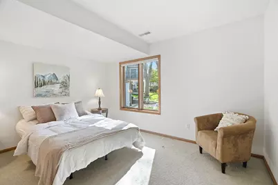 8821 Stonebrooke Court, Woodbury, MN 55125 - Photo 52