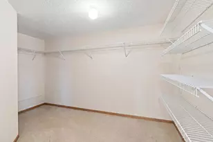 8821 Stonebrooke Ct, Woodbury, MN 55125 - Photo 56