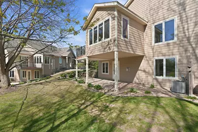 8821 Stonebrooke Court, Woodbury, MN 55125 - Photo 10