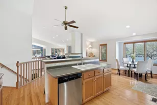 8821 Stonebrooke Ct, Woodbury, MN 55125 - Photo 30