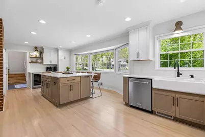522 Shadyway Road, Wayzata, MN 55391 - Photo 8