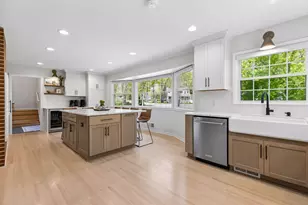522 Shadyway Rd, Wayzata, MN 55391 - Photo 8