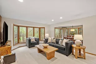 5811 Shannon Dr, Edina, MN 55439 - Photo 18