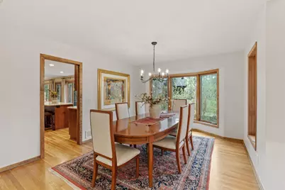 5811 Shannon Drive, Edina, MN 55439 - Photo 8