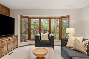5811 Shannon Dr, Edina, MN 55439 - Photo 36