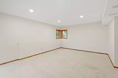 5811 Shannon Drive, Edina, MN 55439 - Photo 32