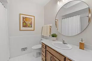 5811 Shannon Dr, Edina, MN 55439 - Photo 40