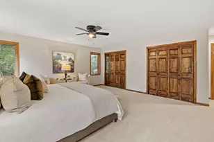 5811 Shannon Dr, Edina, MN 55439 - Photo 40