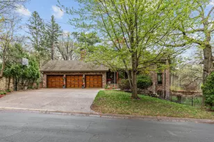 5811 Shannon Dr, Edina, MN 55439 - Photo 4