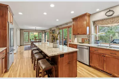 5811 Shannon Drive, Edina, MN 55439 - Photo 16