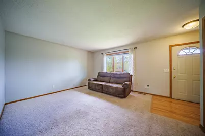 117 Vineyard Street, Cannon Falls, MN 55009 - Photo 10