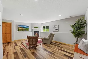 507 Doncaster Way, Woodbury, MN 55125 - Photo 16