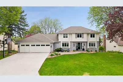 18425 5th Avenue N, Plymouth, MN 55447 - Photo 1