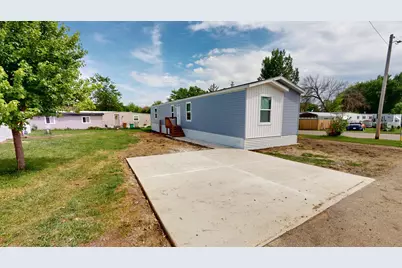 2401 Gene Avenue, Albert Lea, MN 56007 - Photo 1