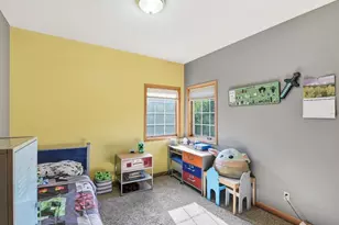 11 Moon Cir, Saint Cloud, MN 56301 - Photo 12