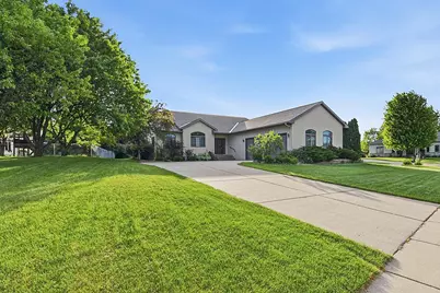 11 Moon Circle, Saint Cloud, MN 56301 - Photo 1