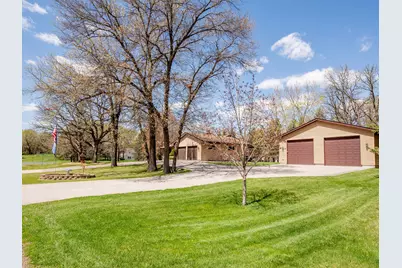 7191 163rd Avenue NW, Anoka, MN 55303 - Photo 2